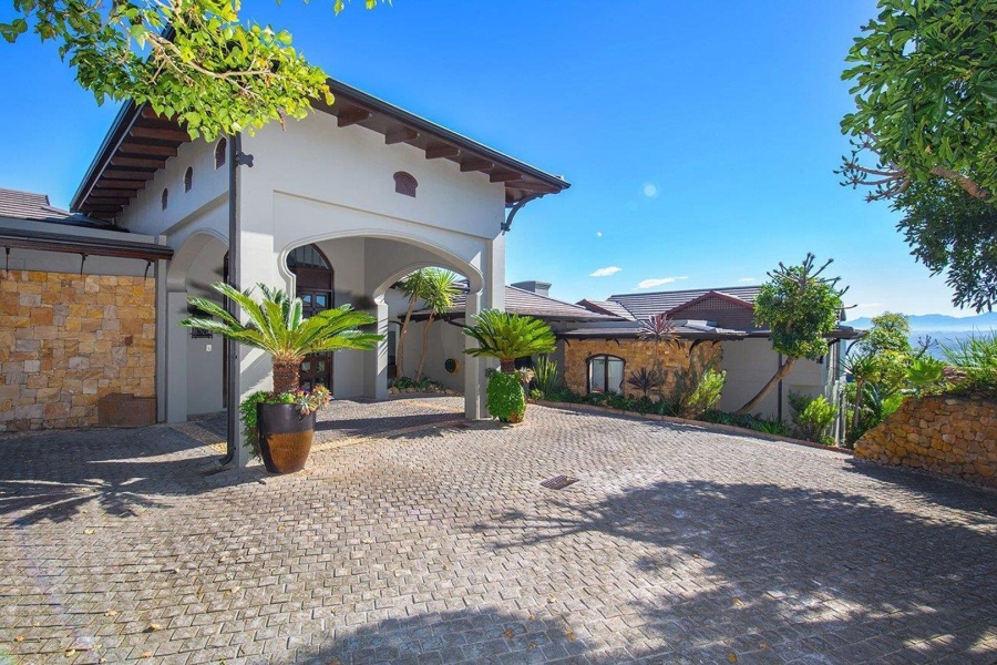 7 Bedroom Property for Sale in Pezula Golf Estate Western Cape